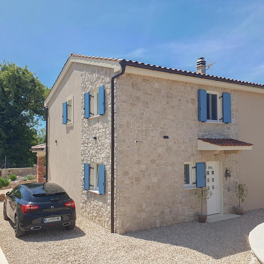 Villa Alara - Charming Villa With Heated Swimming Pool Milohnici Esterno foto